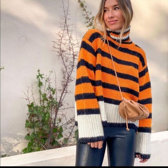 ZARA STRIPED KNIT SWEATER - Picture 3 of 16
